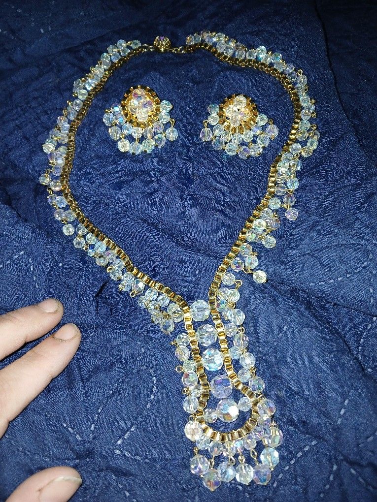 Vintage Earring& Necklace Set Fancy