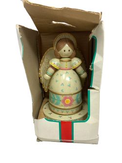 Vintage Christmas Angel Music Box Rotating Plastic Hong Kong w/ Box Gold Wings