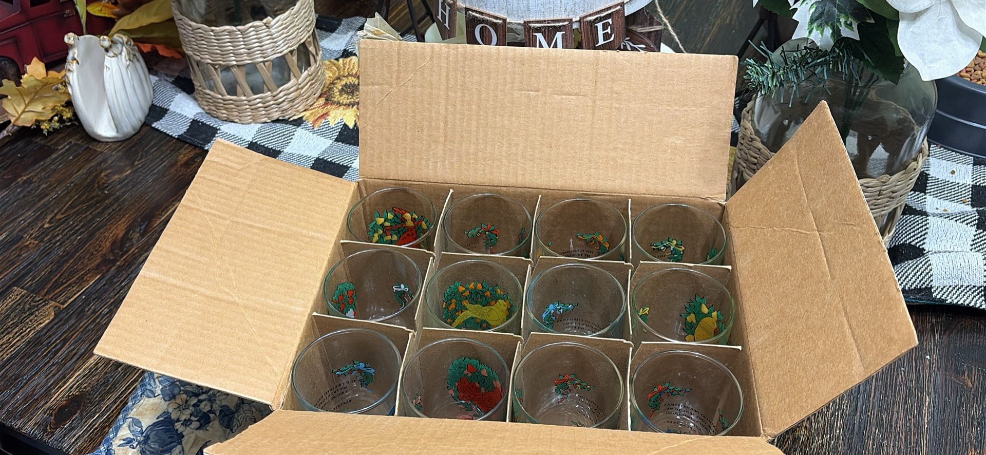 Vintage 12 Days Of Christmas Glass Set