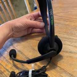 Microsoft Xbox 360 Headphones 1 Ear & Microphone  Gaming Online Wrap With Cord Connection