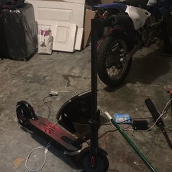 E SCOOTER trading 
