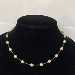 Simply Beautiful Freshwater Pearls With Gold Plated Hardware 
