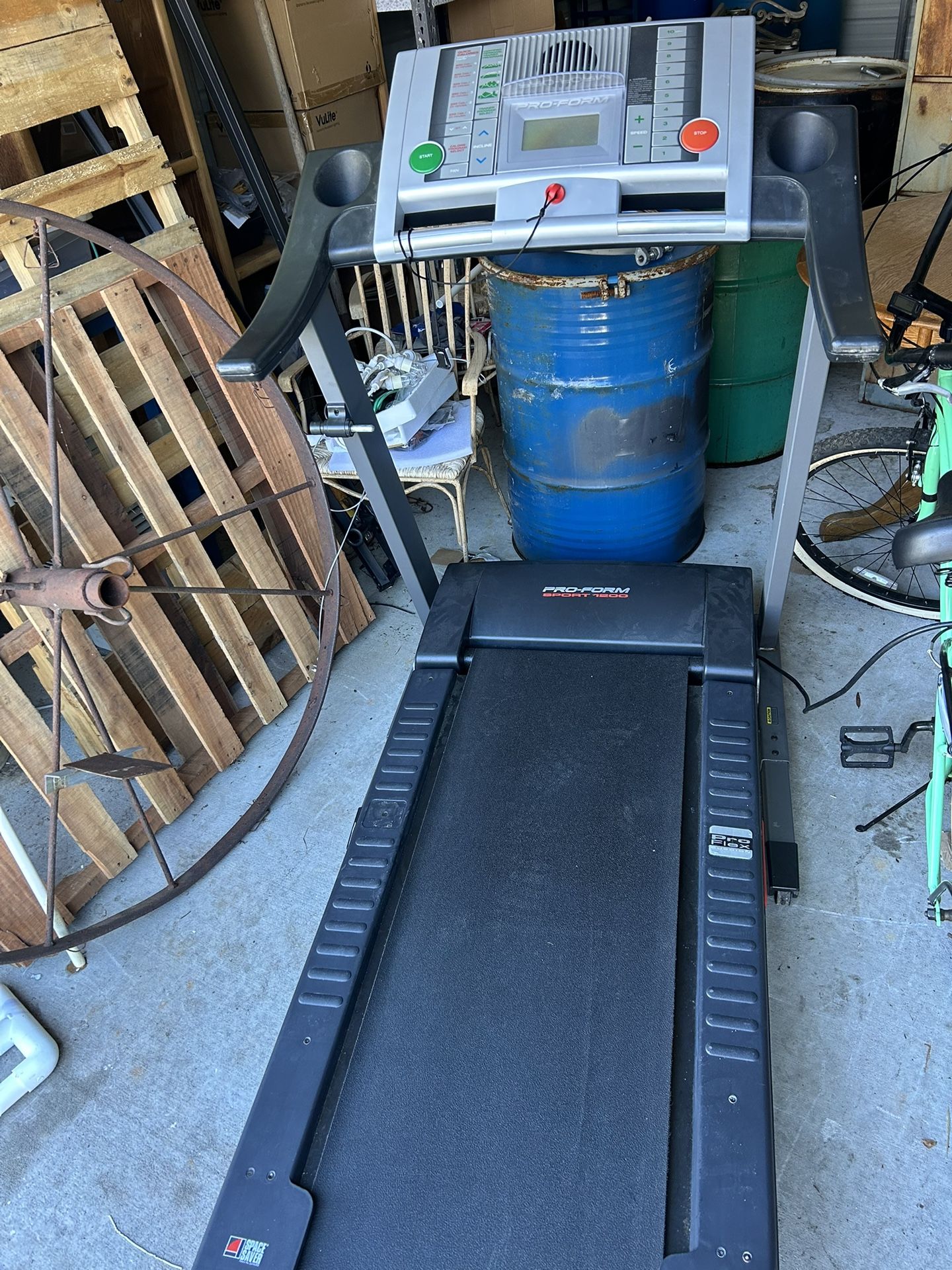 Pro-Form Treadmill Sport 1200 / Read Below ⬇️