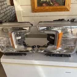 18-20 Ford F150 Headlights