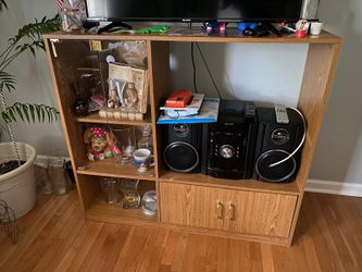 Tv entertainment center
