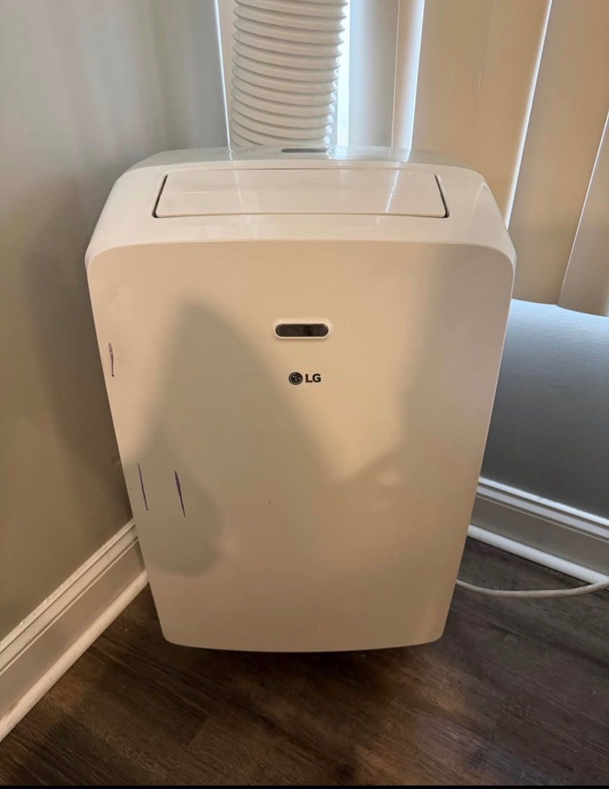 LG 10,200 BTU Portable AC Unit