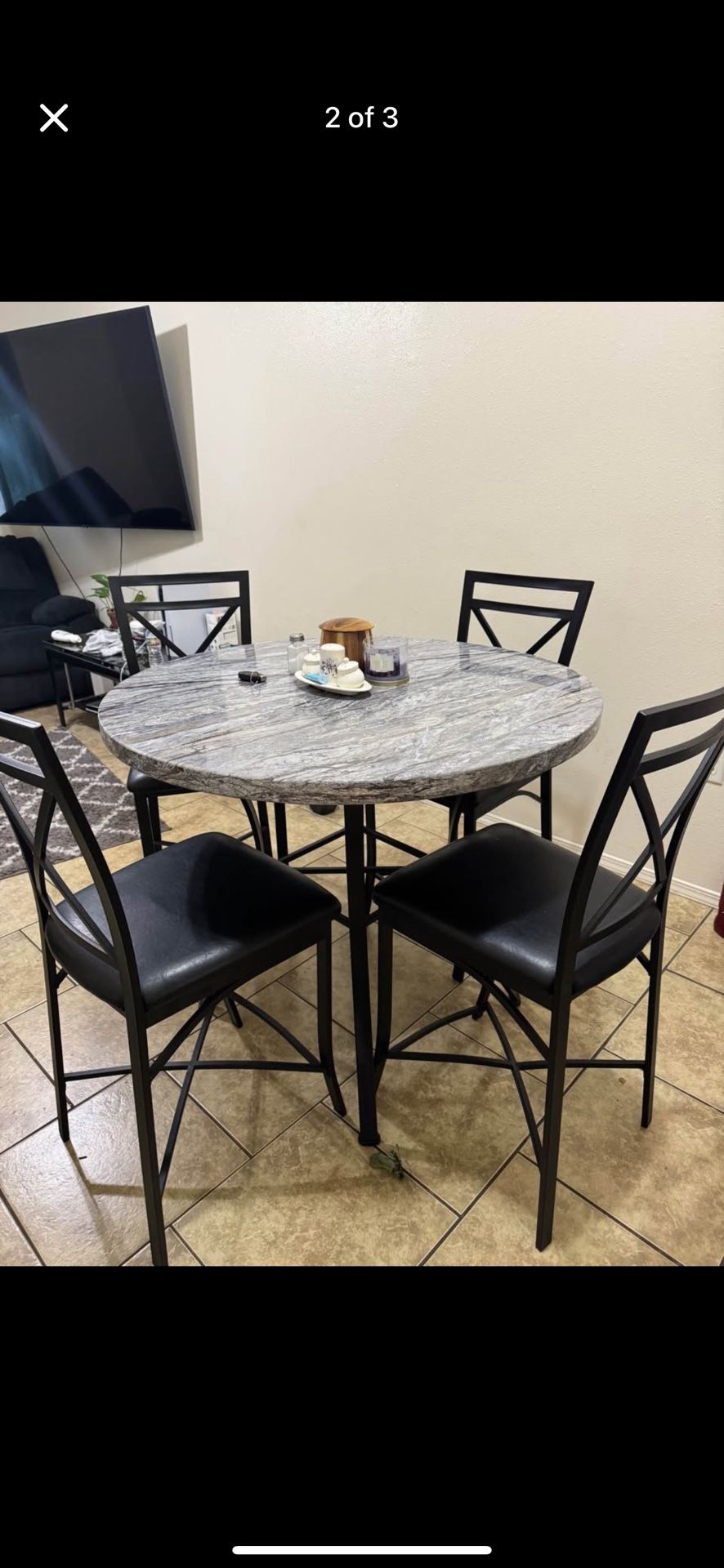 High Top Dinning Table 4 Chairs