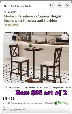 Set of two chairs