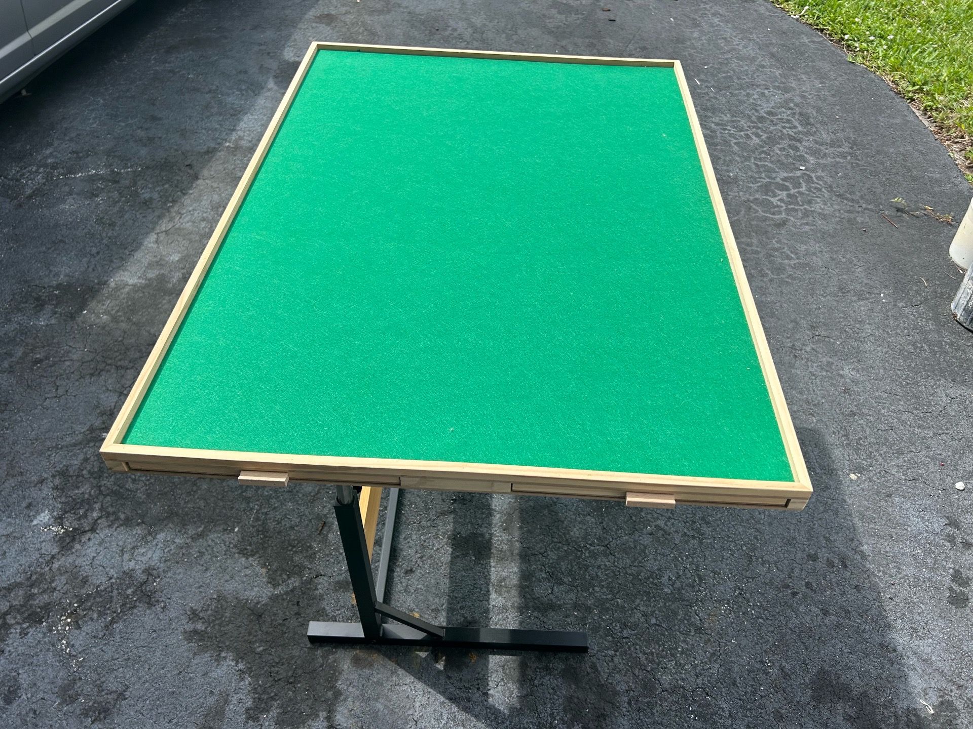 Puzzle Table