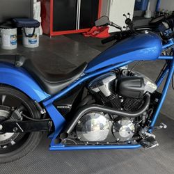 Honda Fury 