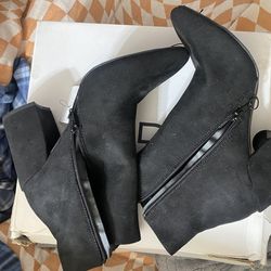 Black Ankle Booties - 7.5 Womens New With Tag