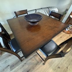Dining Table With 4 Chairs 