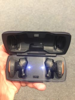 Bose wireless headphones