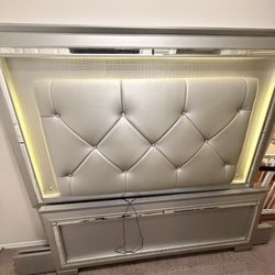 Queen sized Grey bed frame w/ Lights
