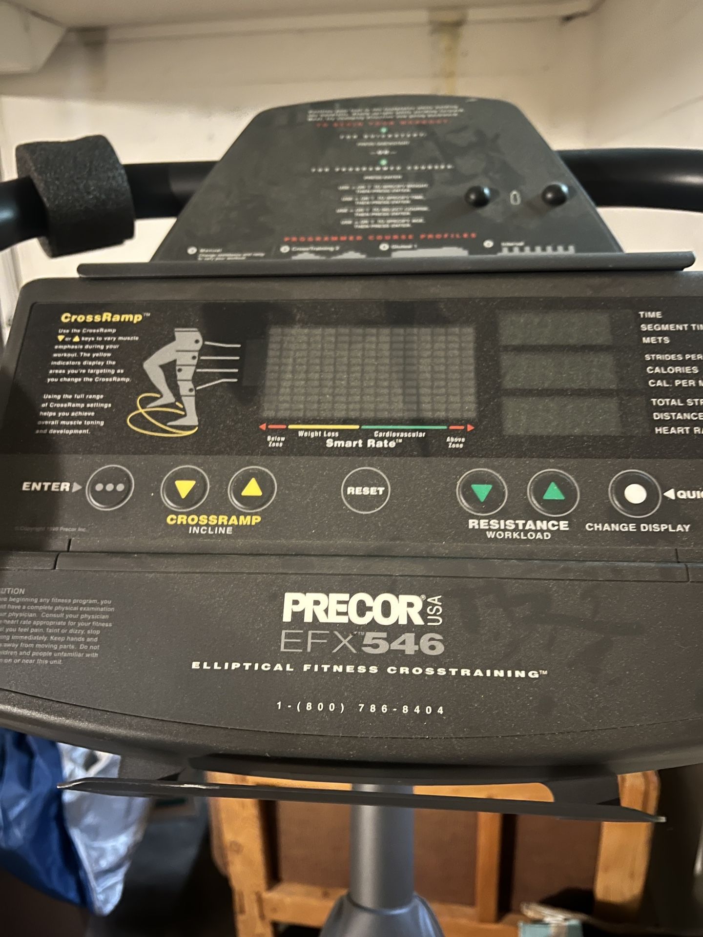 Precor EFX 546 Elliptical