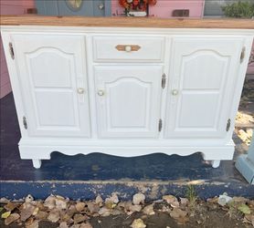 Mueble usado tapizado buffet  used