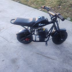 Mini. Bike De Gasolina Para Niños En Buenas Condiciones
