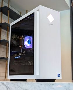 💪🏼 OMEN Gaming PC– i7-14700F / RTX 4060 Ti / 32GB DDR5 / 2TB NVMe