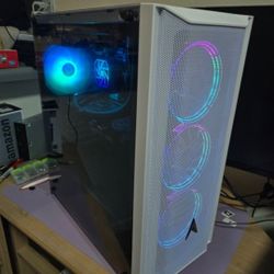 Excellent and Beautiful Gaming PC