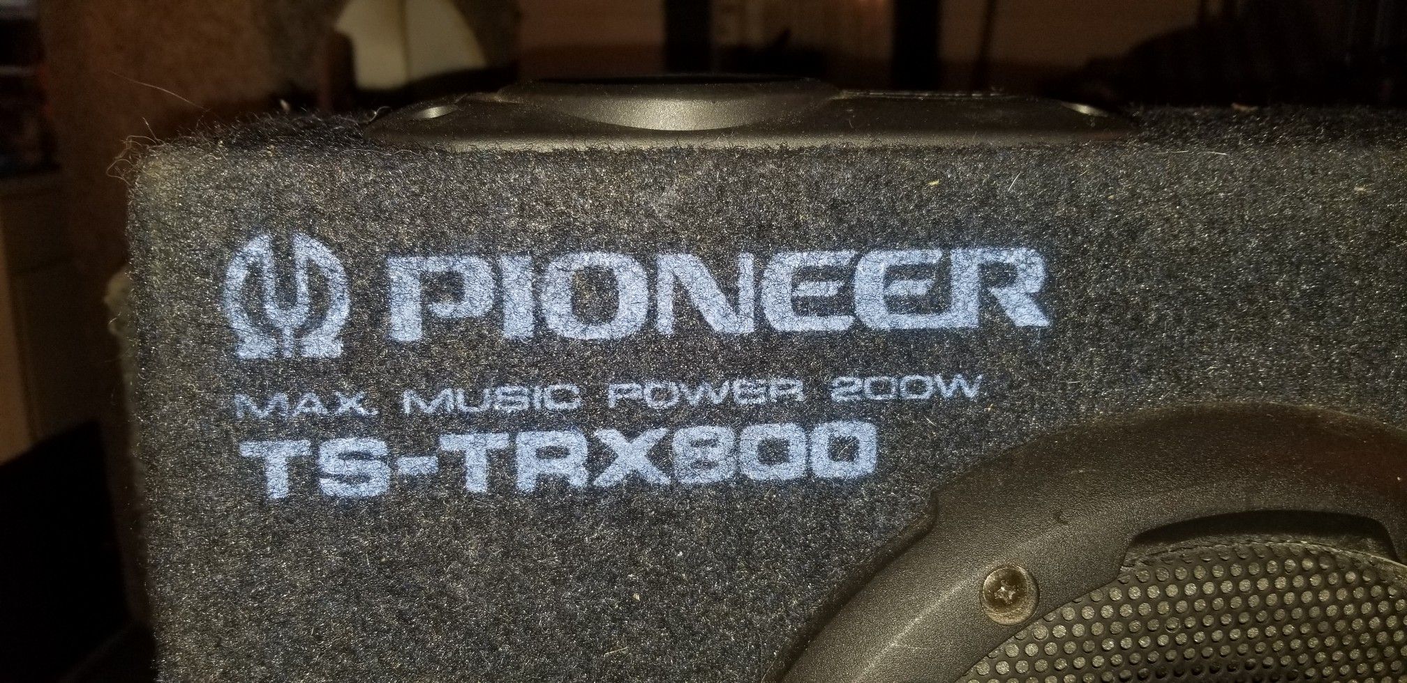 Pioneer subwoofer