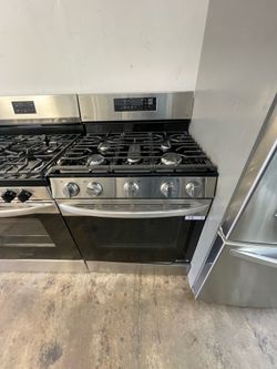 LG Stove