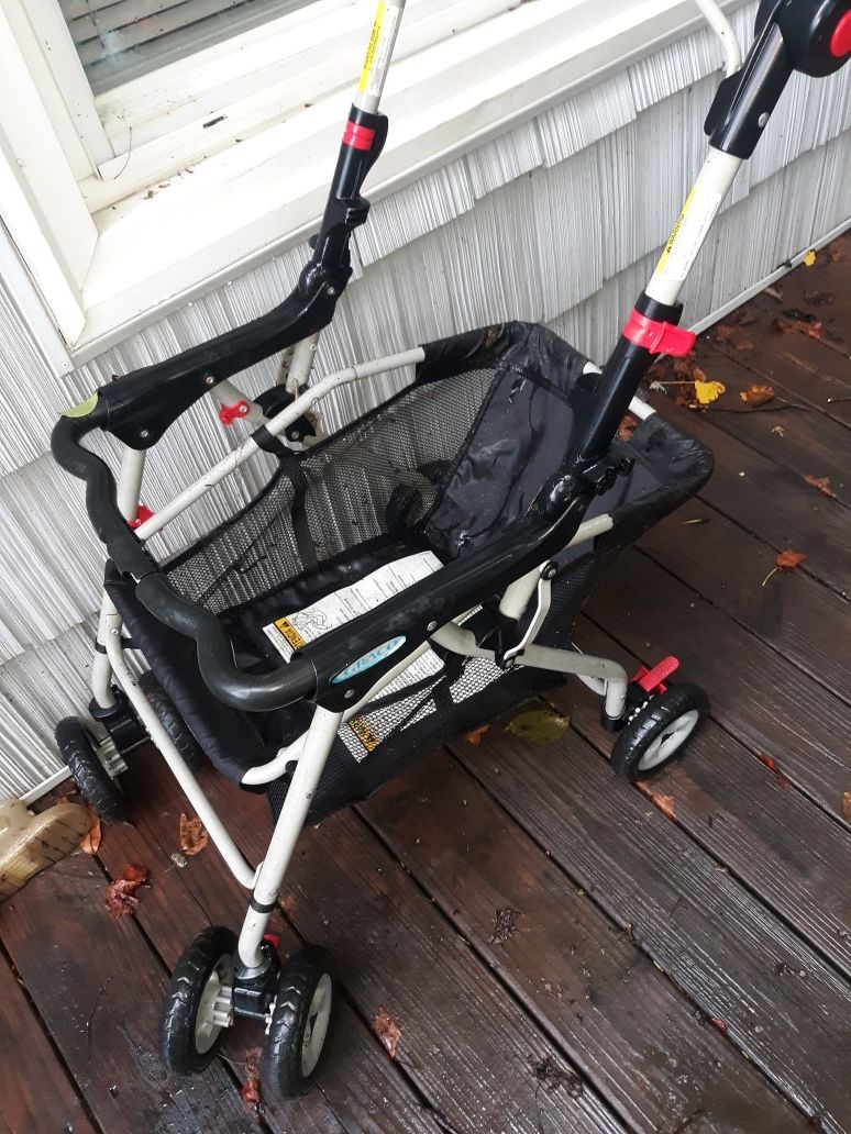 baby car seat, stroller and car seat base