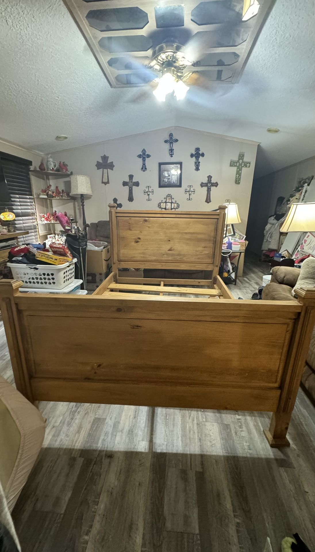 Full Size Bedroom Suite & Mattress Set