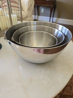 Macys Martha Stuart, stainless steel mixing bowl set
