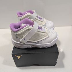 Jordan Max Aura 4 - Size 7c