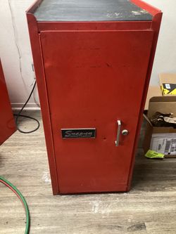 Snap on side box tool cabinet