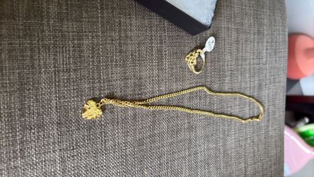 Laminated gold heart set 🩷