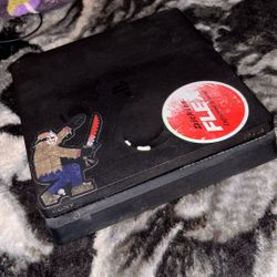 PS4 With 2 Controllers And Headset And Wires