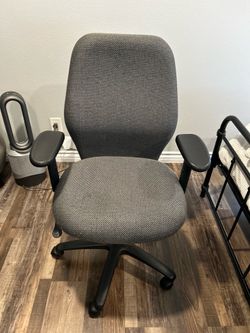 Free desk chair