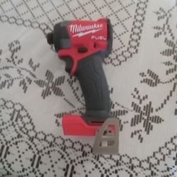 New Milwaukee M18 Fuel 4th Generation  1/4 Hex Impact Tool Only 