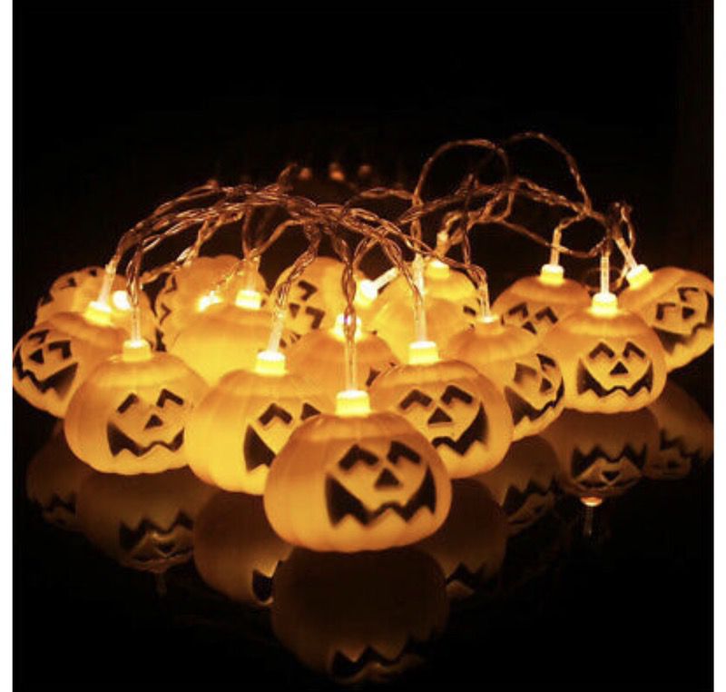 Halloween pumpkin lights