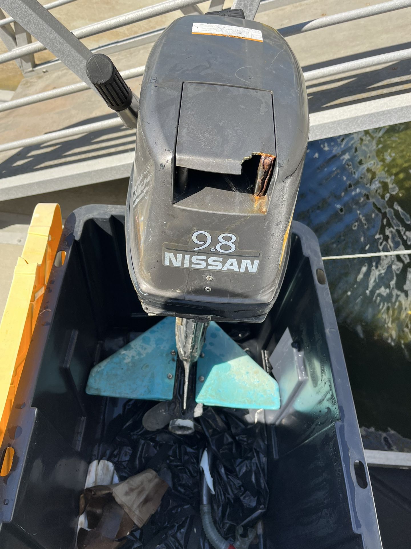 9.8 HP 2 Stroke Outboard Nissan engine (NS 9.8 b)