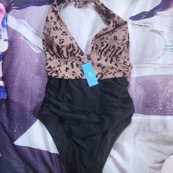 New Bikini 👙 Size M 