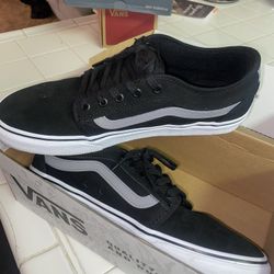 VANS MENS SIZE 12