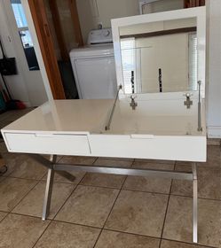 White desk