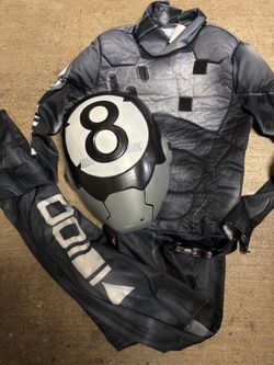 Fortnite 8ball costume