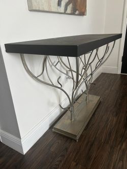 Console table