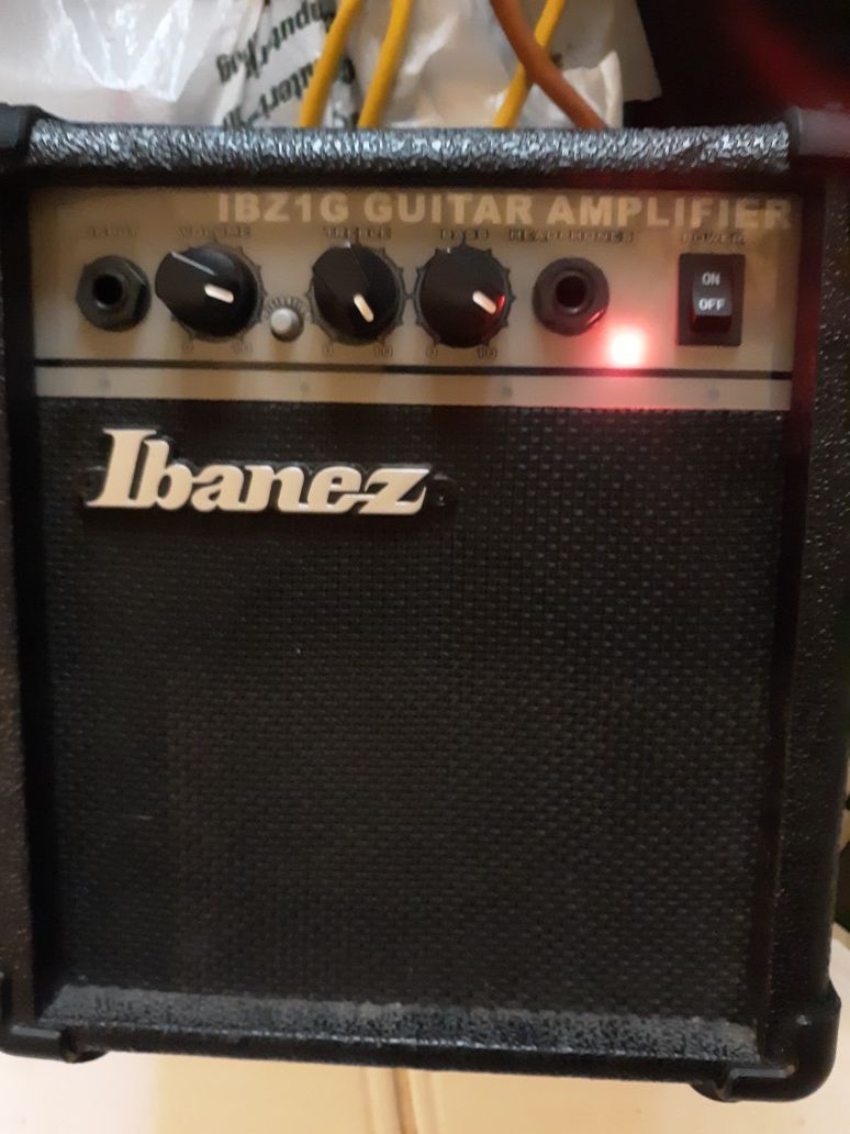 Guitar amp/amplifier