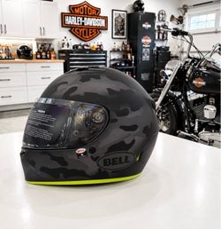 Bell Qualifier Medium Full-Face Motorcycle Helmet