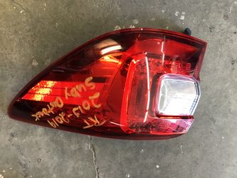 RT side tail light