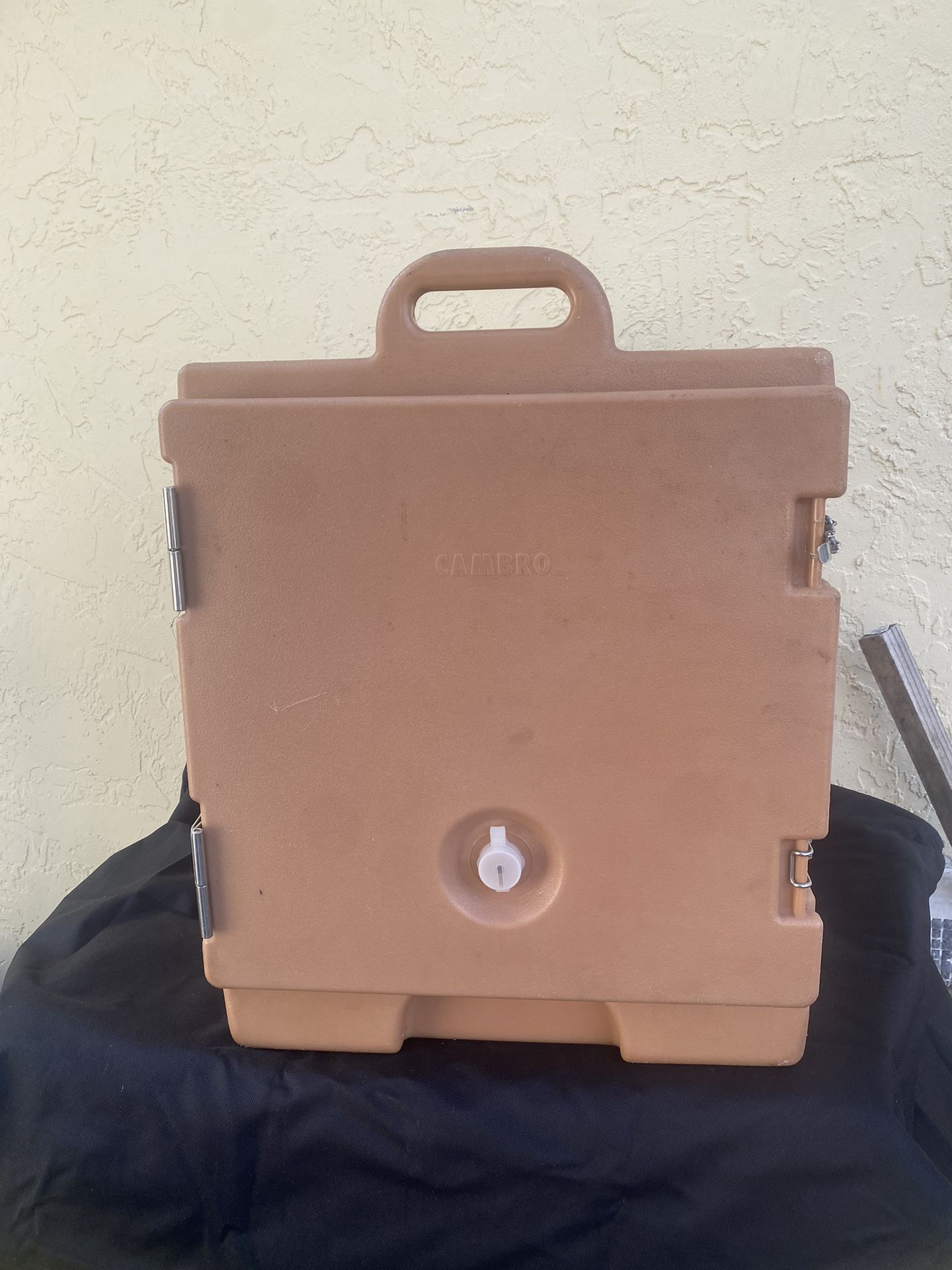 Cambro Hot Box