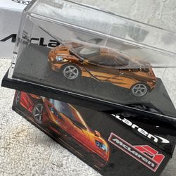 Hot Wheels McLaren F1 Orange 