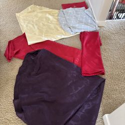 Round Table Cloths