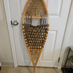 Snowshoes " Canada "
