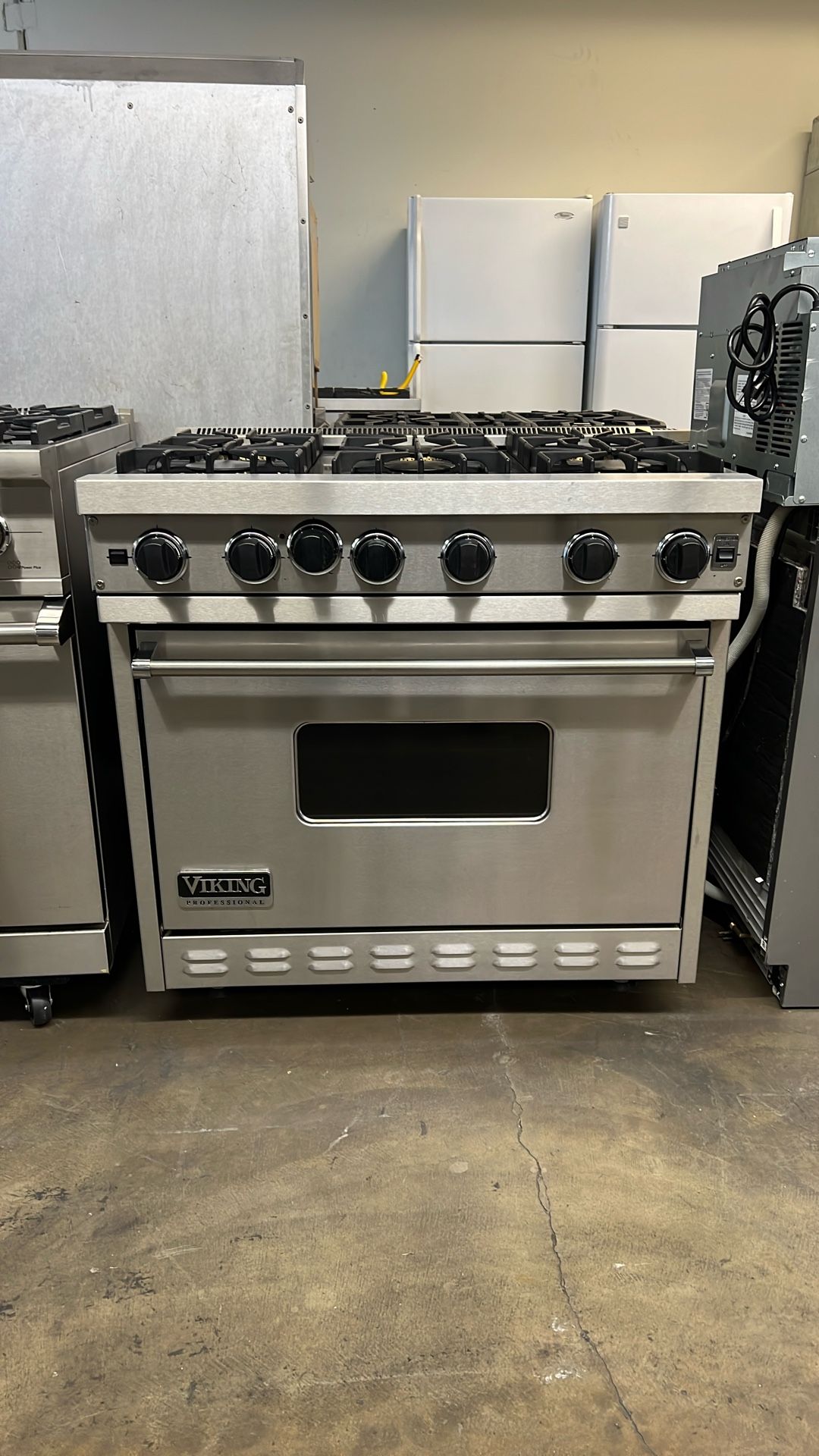 Viking 36”Wide All Gas Range Stove Stainless Steel 6Burners