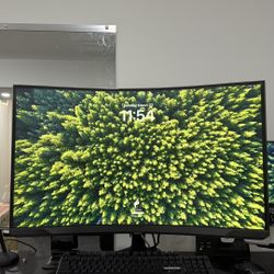 Samsung Odyssey Neo G8 32” 4K UHD 240Hz Gaming Monitor